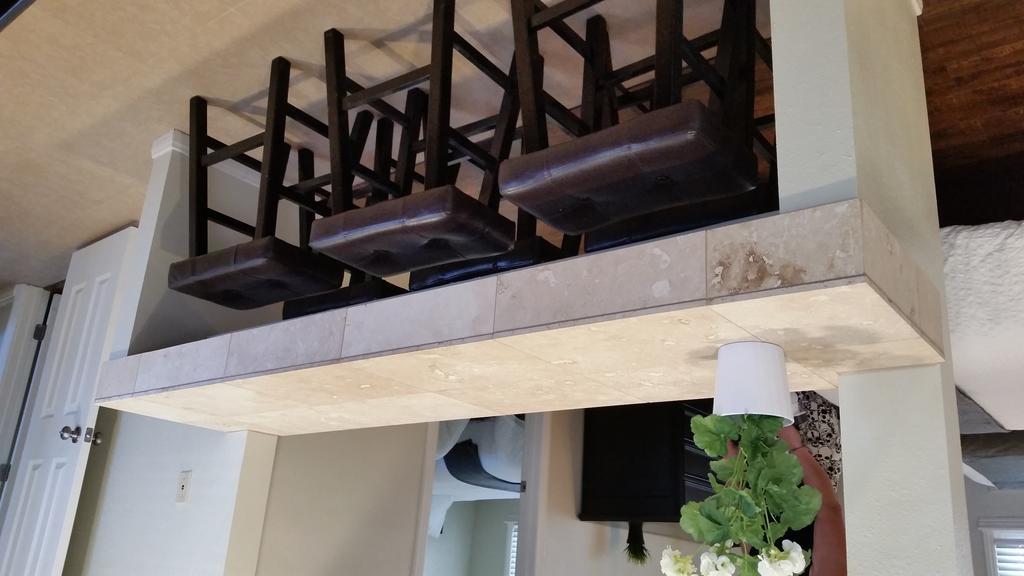 Trees Motel Бишъп Екстериор снимка
